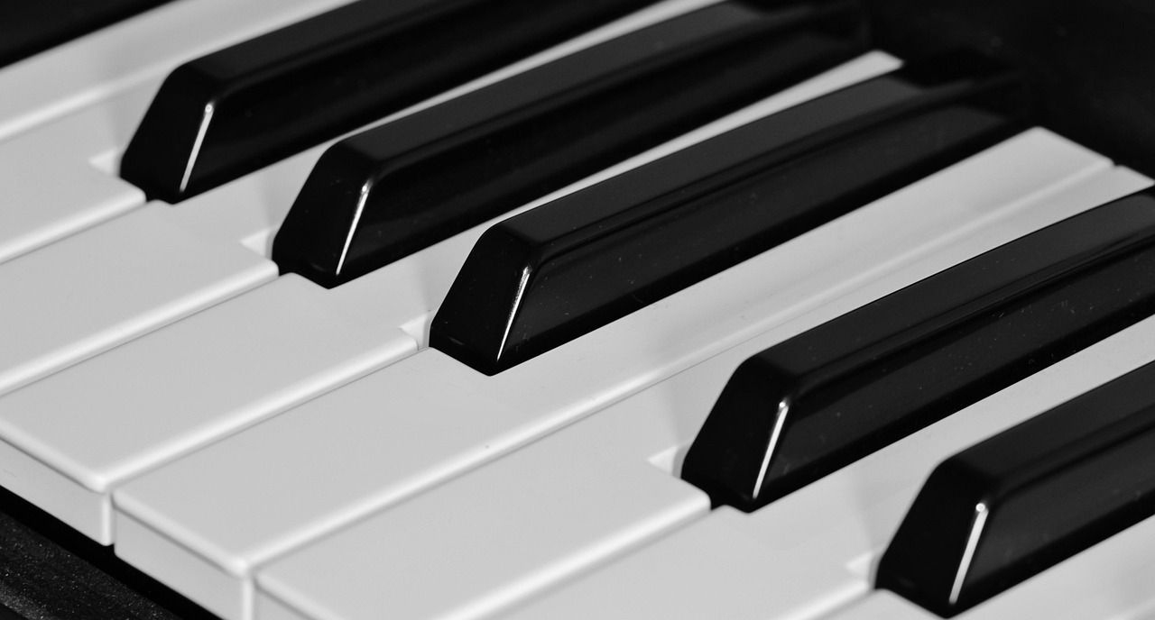 大人になってから始めるピアノ、独学で挫折しないための教本の選び方