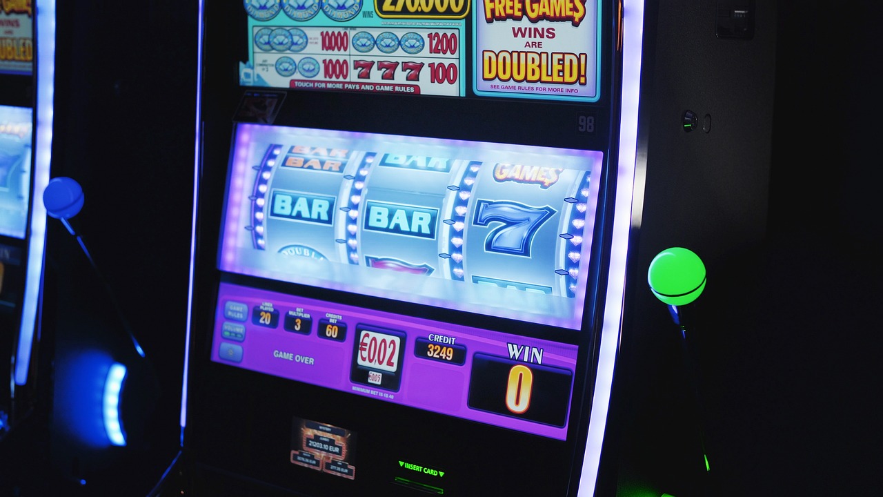 自宅で好きなだけ回せる。中古スロット実機A-SLOTで叶える、通わないパチスロの楽しみ方